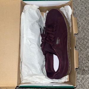 PORT ROYAL SUEDE PUMAS